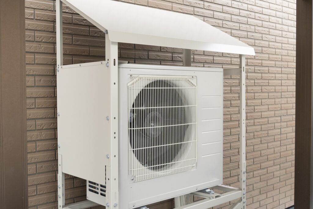 火災保険でエコキュートの修理費がカバーできるって本当?