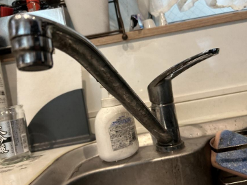 システムキッチンの焦げやすす付着